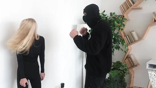 Michelle vs The Hero