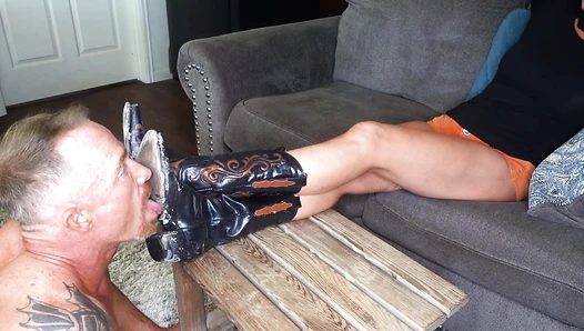 My bf said you have to clean my cowgirl boots! *CUSTOM CLIP*