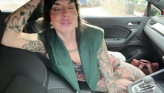 Car Confessions Secret Affairs part 3 Scarlett Cummings jerks you off in the car