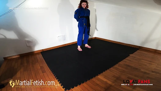 Alexis Luna blue gi master foot domination