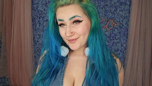 Cassie - The Jealous Stepsister