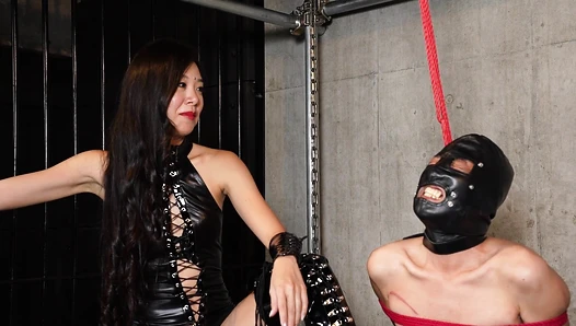 Kneeling on the Abacus (Part 1) – Heel Torment, Caning